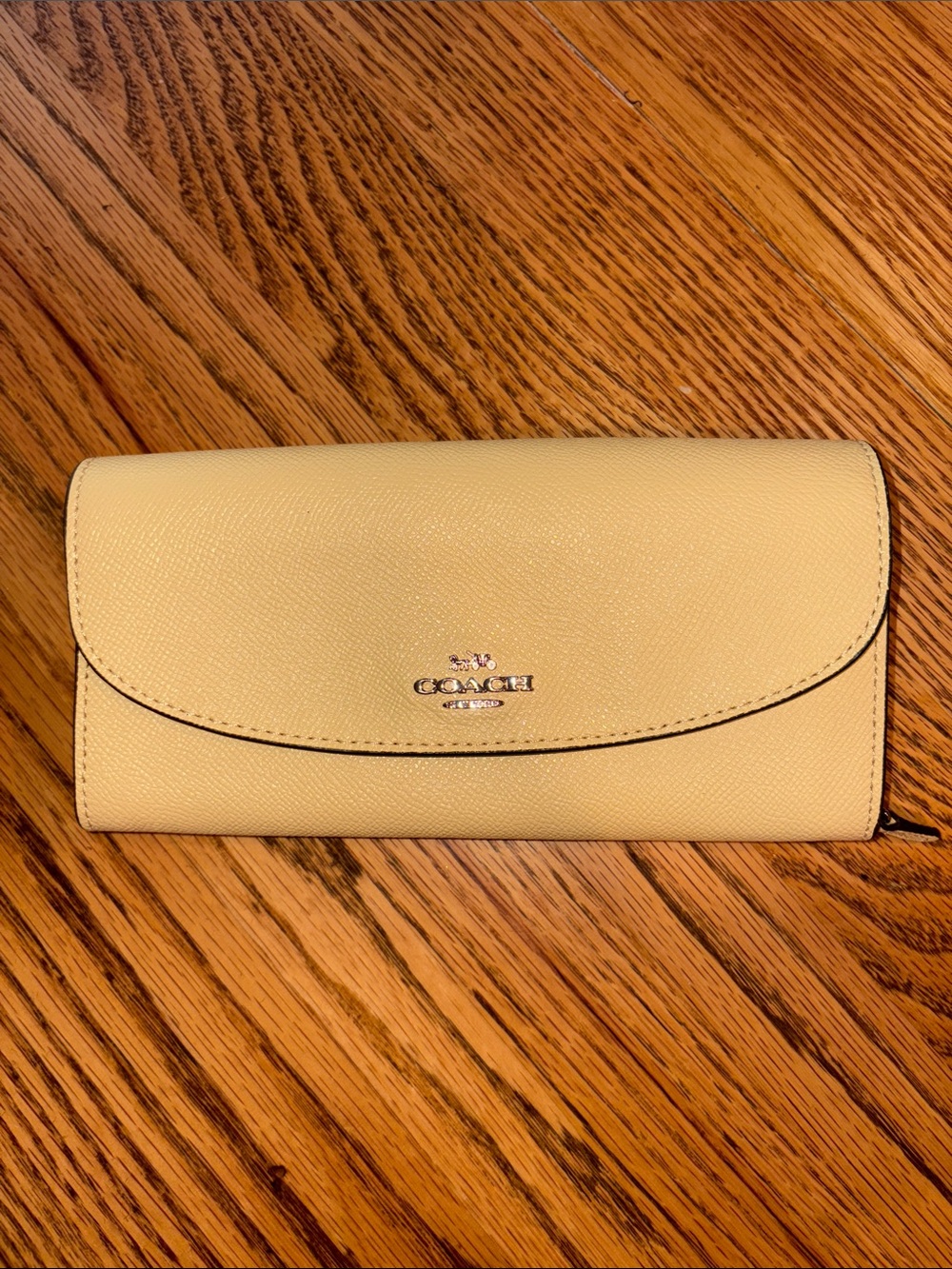 Coach Cream Saffiano Continental Wallet